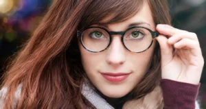 Reading glasses vs progressive lenses